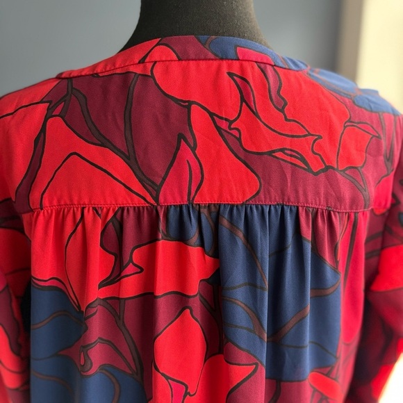 LOFT Red and Blue Floral Blouse - Picture 8 of 16